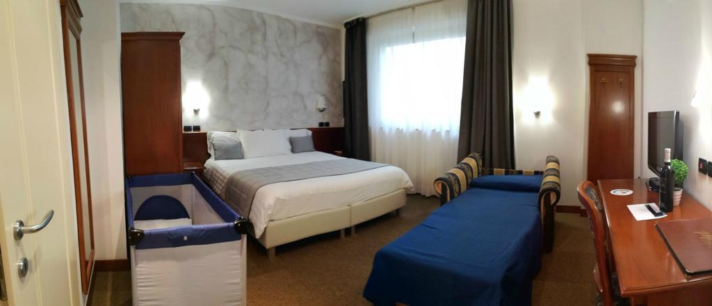 Hotel Medea (Adults Only) Альба Екстер'єр фото