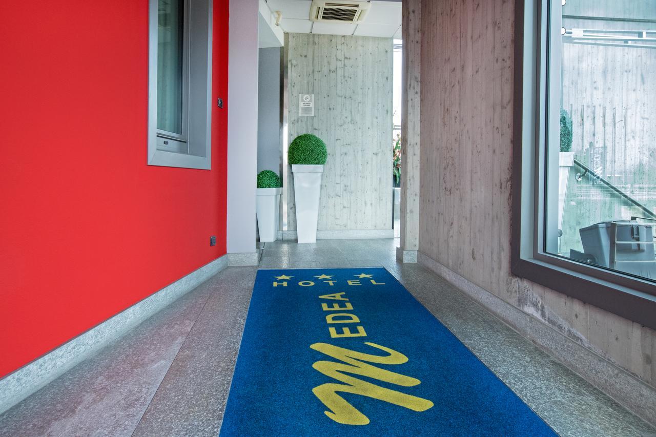 Hotel Medea (Adults Only) Альба Екстер'єр фото