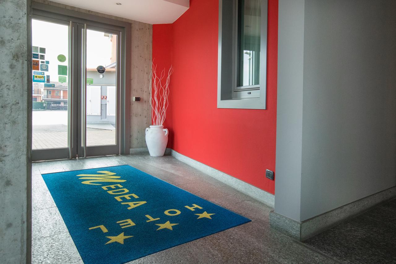 Hotel Medea (Adults Only) Альба Екстер'єр фото