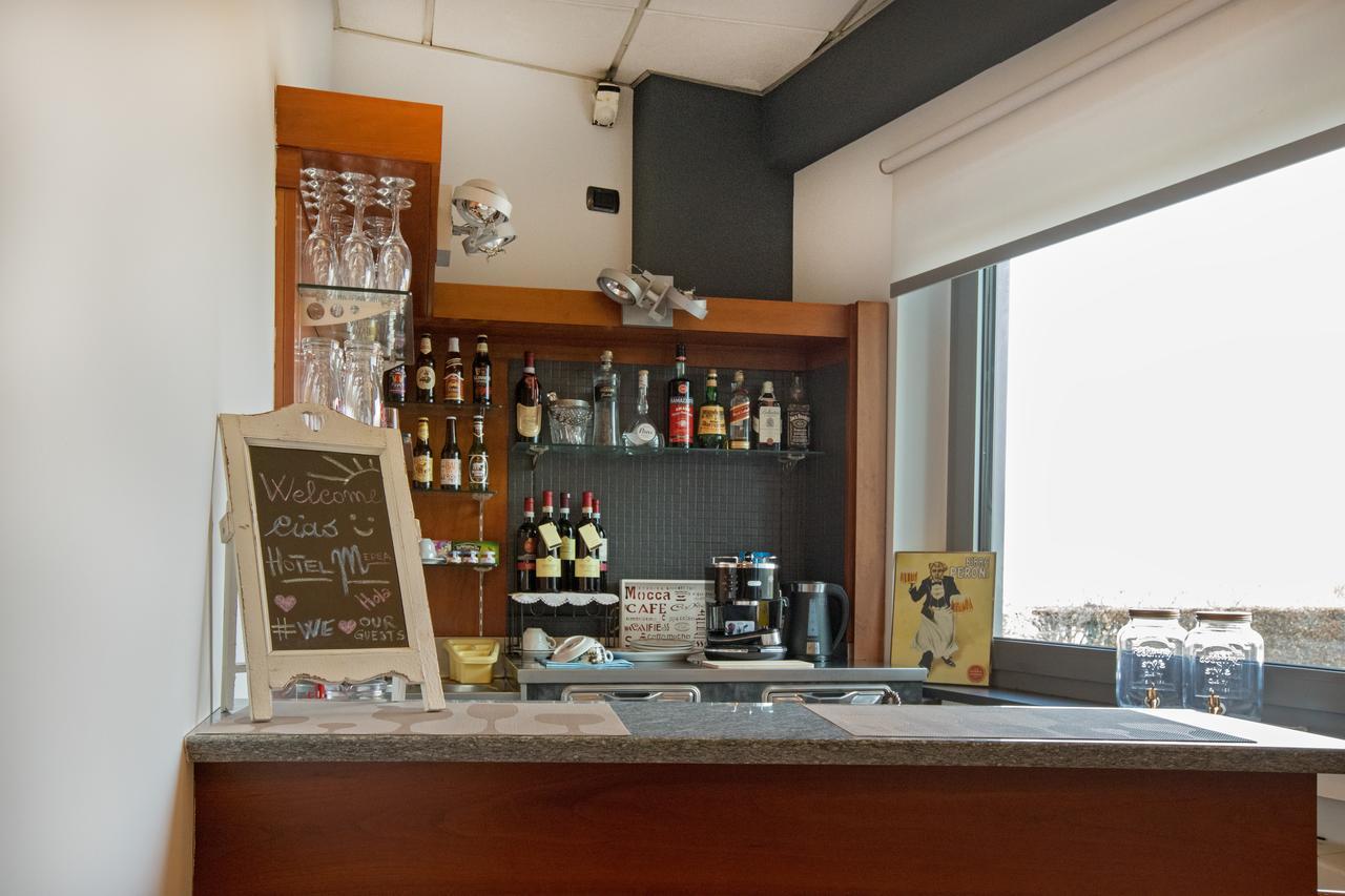 Hotel Medea (Adults Only) Альба Екстер'єр фото