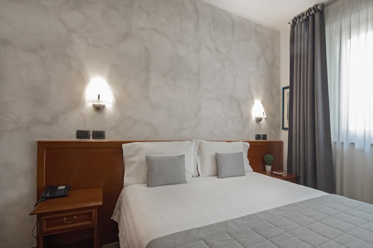 Hotel Medea (Adults Only) Альба Екстер'єр фото